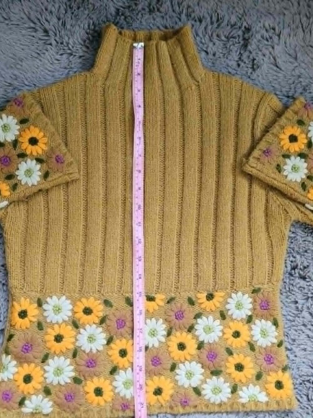 Wool acrylic sweater mock turtleneck size Small